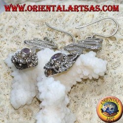 Boucles d'oreilles en argent en forme de cobra avec améthyste ovale à facettes et feuille d'or