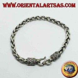 Bracelet en argent avec bagues entrelacées, section carrée