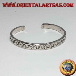 Rigid bracelet in silver, with beating incisions of contrived moons