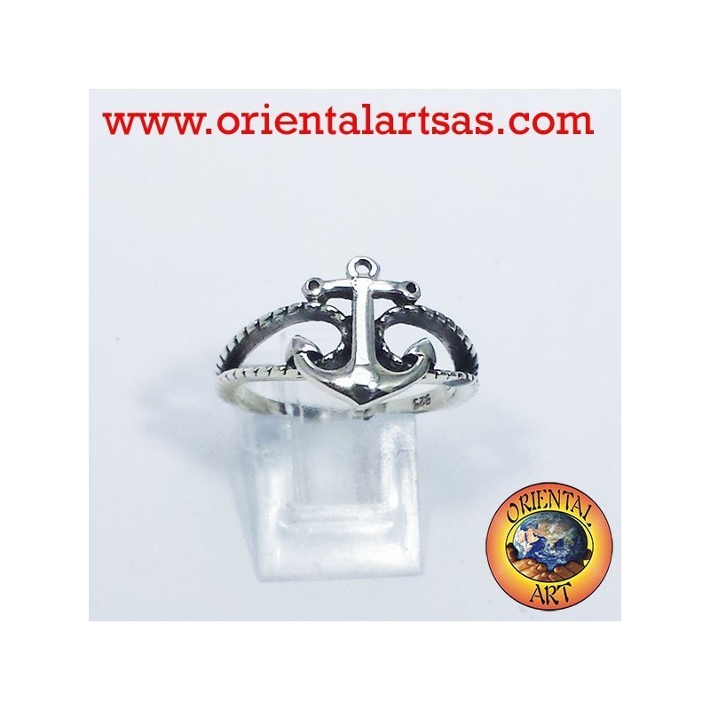 ancrer l'anneau d'argent