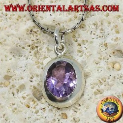 Colgante de plata con hermosa amatista natural con un marco simple