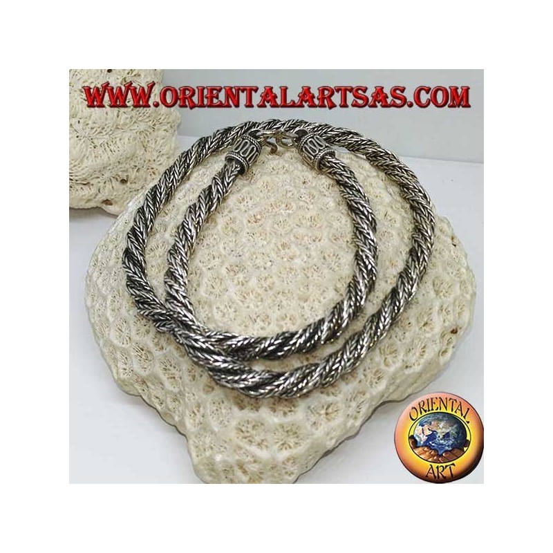 Twisted silver necklace (45 cm long, 6 mm thick)