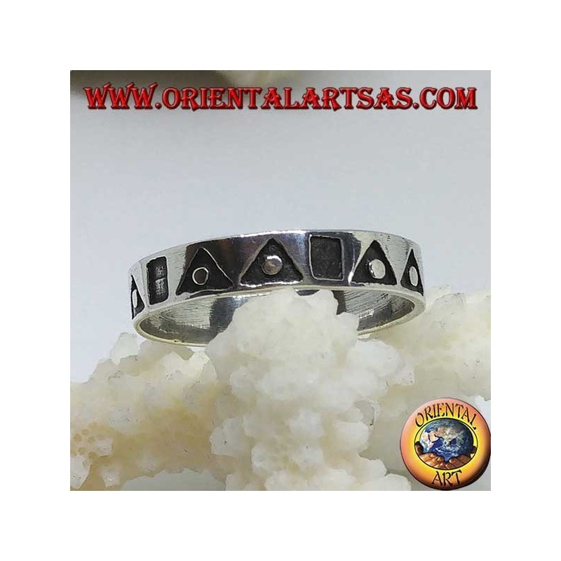 Silver band ring with hollowed triangles and squares