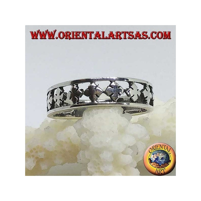 Bague en argent avec trèfles à quatre feuilles stylisées et sculptées