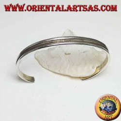 Bracelet rigide en argent avec une ligne en creux au centre