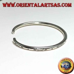 Bracelet en argent rigide, fil rond mm. 3.5 gravé à la main