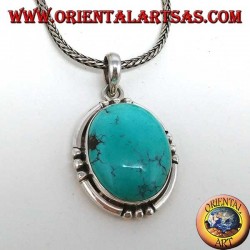 Colgante de plata con turquesa natural ovalada, hecho a mano.