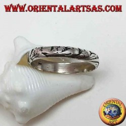 Silver ring, 4 mm carved band ring