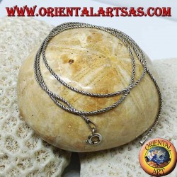 Collar de plata, serpiente retorcida de 45 cm.