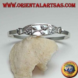 Steifes Silberarmband mit floraler Schnitzerei und rechteckigem Perlmutt darunter