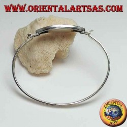 Steifes Silberarmband mit floraler Schnitzerei und rechteckigem Perlmutt darunter