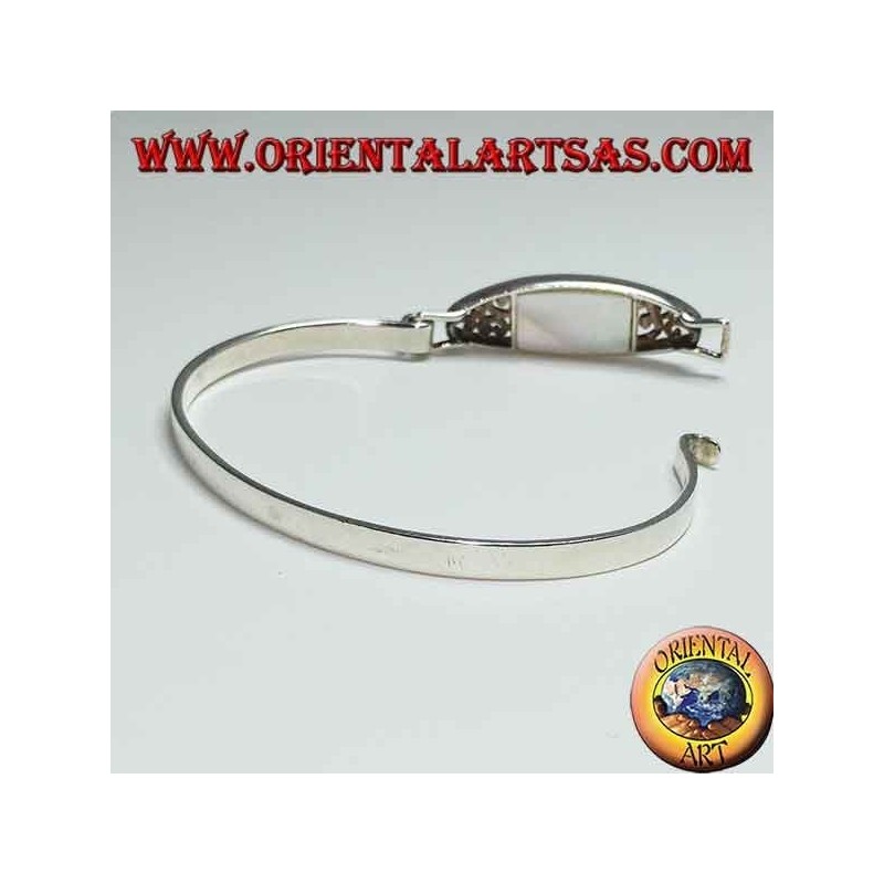 Rigid silver bracelet with floral carving and rectangular mother of pearl below