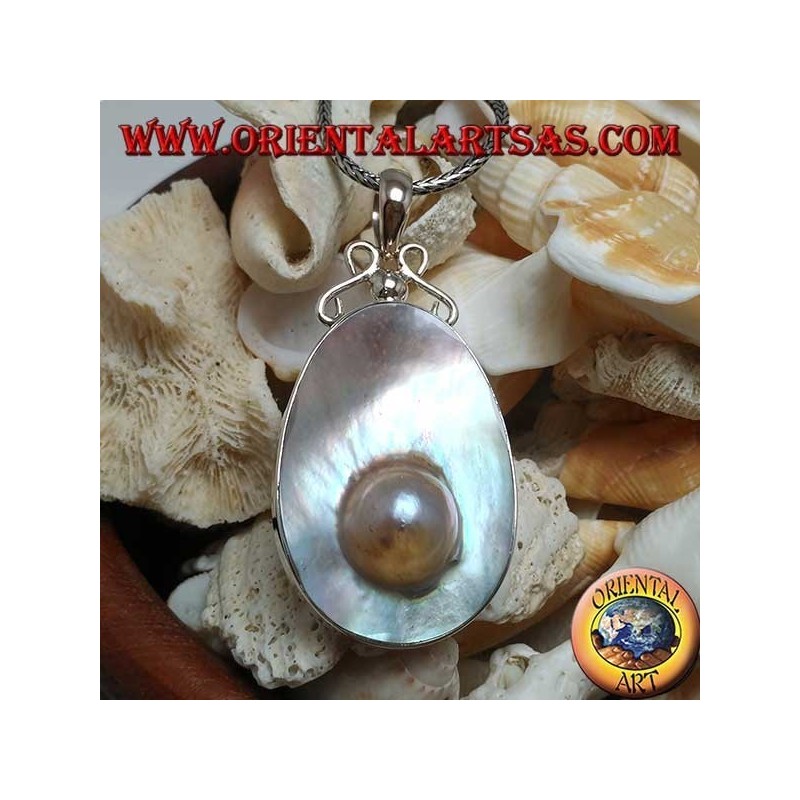 Pendant with Pearl on Mother Shell in Silver 925