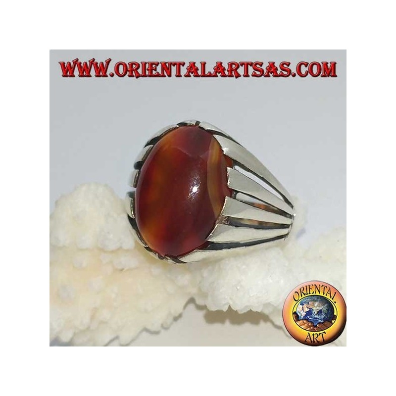Silver ring with carnelian banded with an oval cabochon
