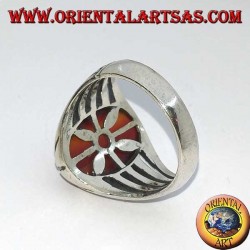Silver ring with carnelian banded with an oval cabochon