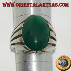 Silver ring with green agate with large oval cabochon, spoke setting