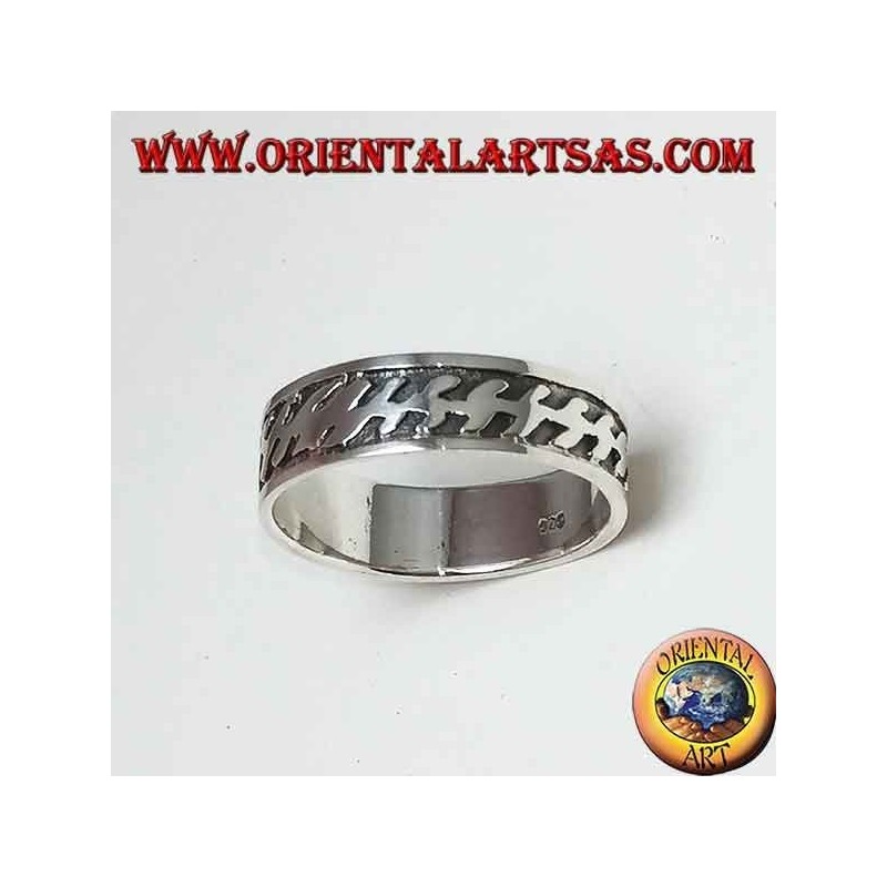 Anillo de plata con relámpago en bajorrelieve