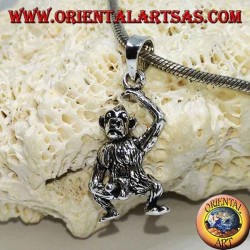 Pendentif en argent, singe qui se masturbe en bougeant la tête les bras
