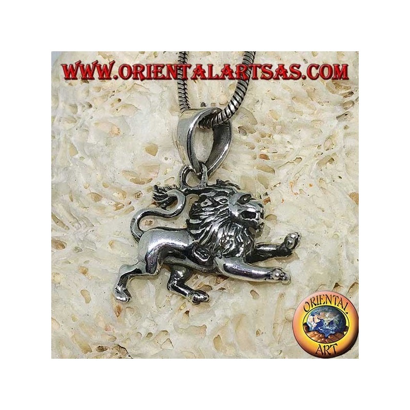 Ciondolo in argento 925 ‰ a forma di leone