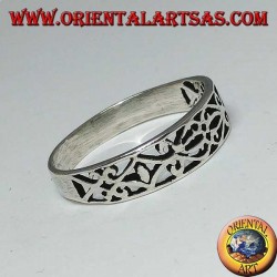 Sterling silver ring with floral fretwork