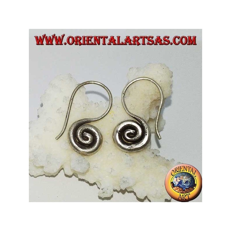 Pendientes de gancho en espiral de plata hechos a mano Karen (pequeño)