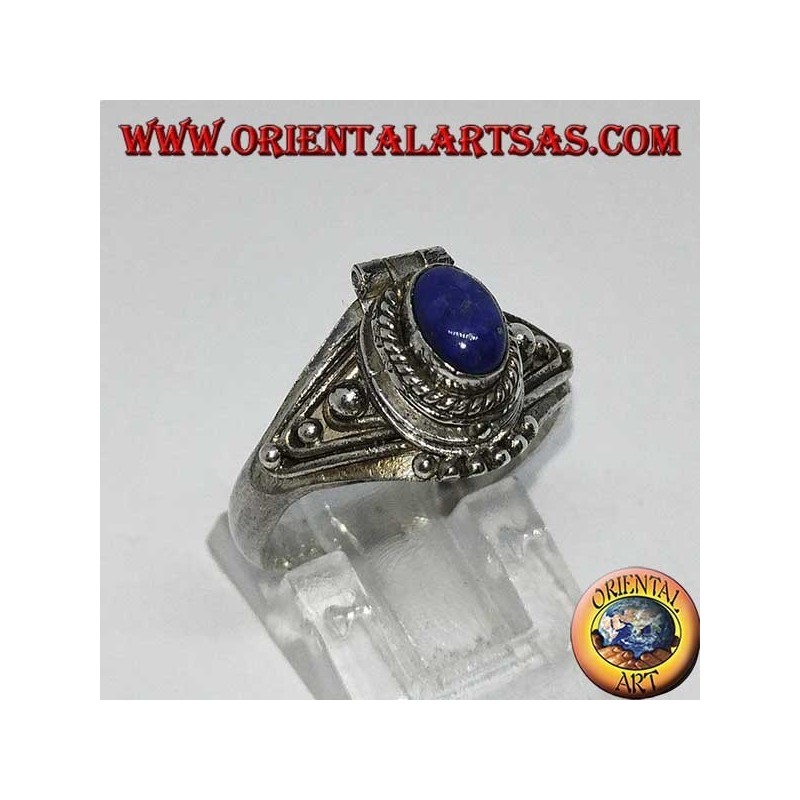 Kleiner silberner Giftring, handgefertigt mit ovalem Lapislazuli