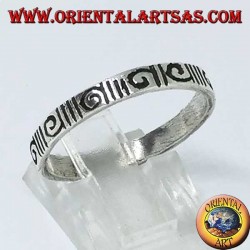 Silver band ring engraved with hourly spiral and anti-clockwise spiral
