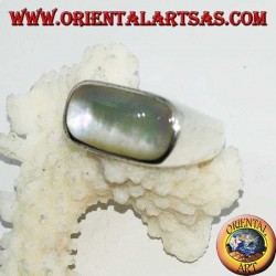 Bague en argent avec de la nacre à long