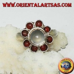 Silver ring with moonstone (adularia) surrounded by corals