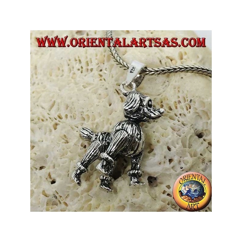Pendentif en argent, le chien le caniche mobile (déplace les pattes, la tête et la queue)