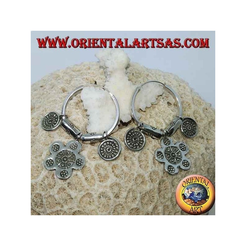 Orecchini in argento a cerchio tribali (Karen) con pendenti