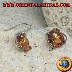 Silver pendant earring with natural round faceted Champagne zircon