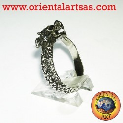Dragón de plata anillo de espiral