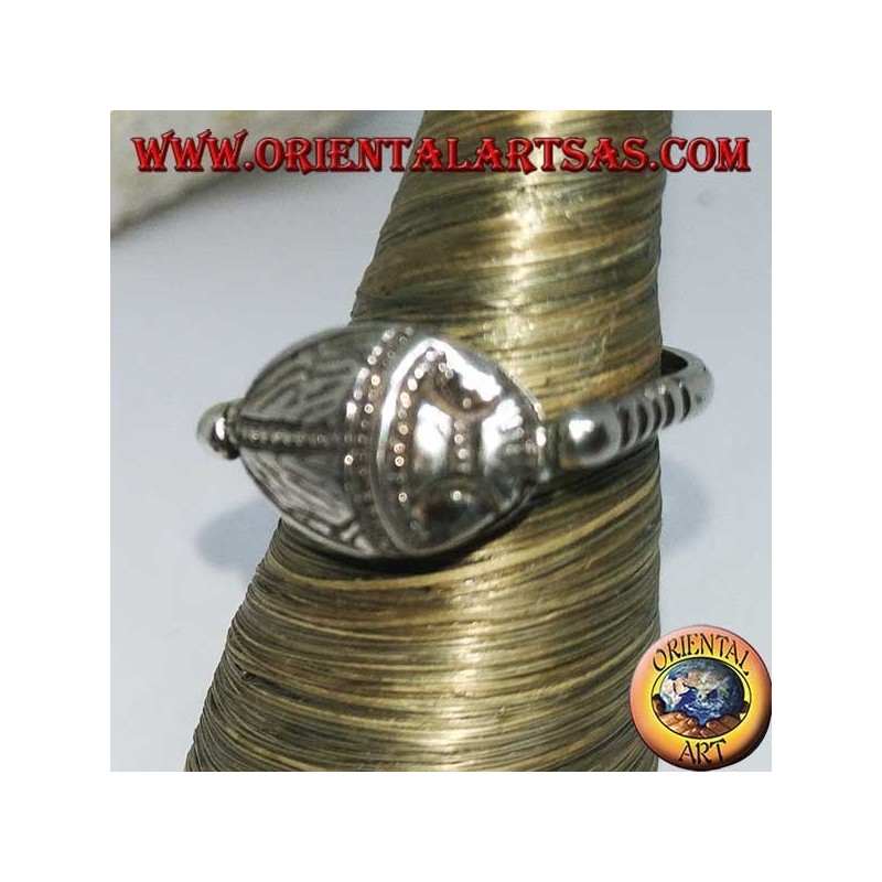 Anello in argento girevole doppio uso con corniola ovale o scarabeo