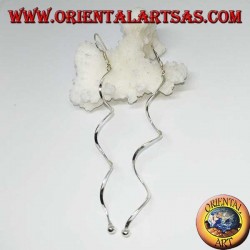 Pendientes de plata, colgantes largos con espiral helicoidal.