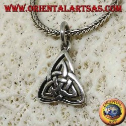 Colgante de plata nudo celta de tyrone (símbolo de la tierra, el aire y el agua)