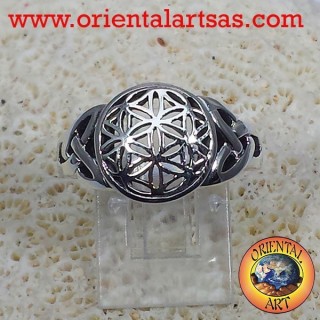 anello fiore della vita con nodo celtico in argento 