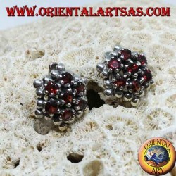 Silver earrings, hexagonal formed by 7 round garnets surrounded by spheres