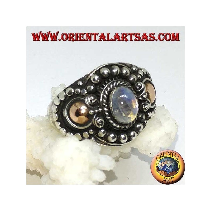 Bague en argent faite main avec pierre de lune arc-en-ciel (adularia) et applications dorées