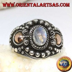 Bague en argent faite main avec pierre de lune arc-en-ciel (adularia) et applications dorées
