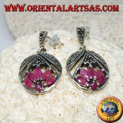 Boucles d'oreilles en argent avec fleur de lotus avec 5 rubis navette et 1 tour