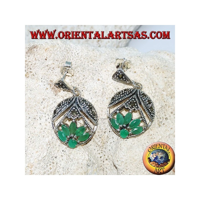 Silberohrringe, Lotusblüte mit 5 Shuttle-Smaragden und 1 Runde