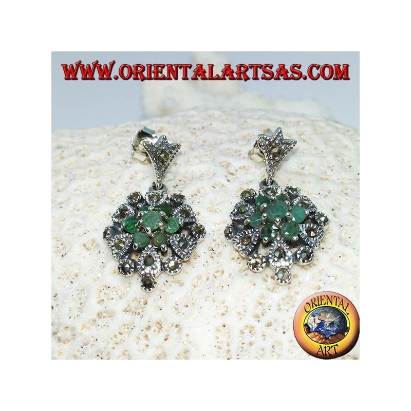 Orecchini in argento  con 7 smeraldi tondi e marcasite