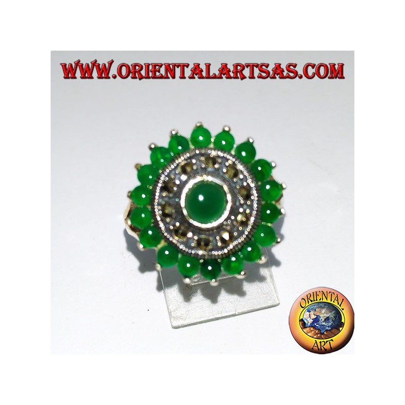 Round silver ring with 18 + 1 round green agate and marcasites