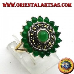 Anillo redondo de plata con 18 + 1 ágata verde redonda y marcasitas