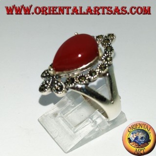 Bague en argent avec cornaline en forme de goutte entourée de marcassite