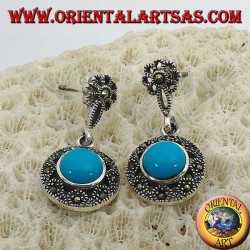 Boucles d'oreilles pendantes rondes en argent, avec une turquoise centrale entourée de marcassites