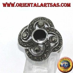 Silver ring with a round onyx with 4 large marcasites, surrounded by small marcasites