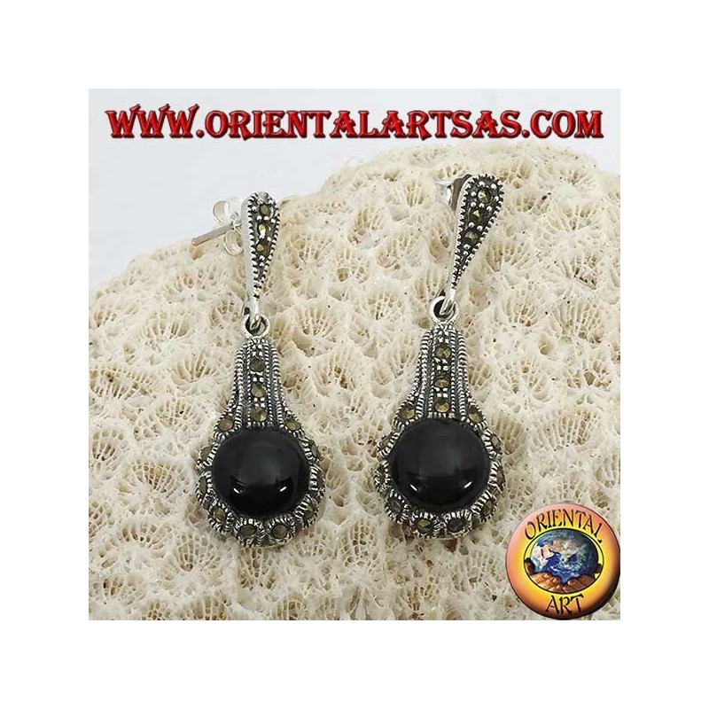 Boucles d'oreilles en argent avec onyx rond entouré de marcassites
