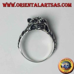 Ring in 925 ‰ silver, with a wolf's head that growls